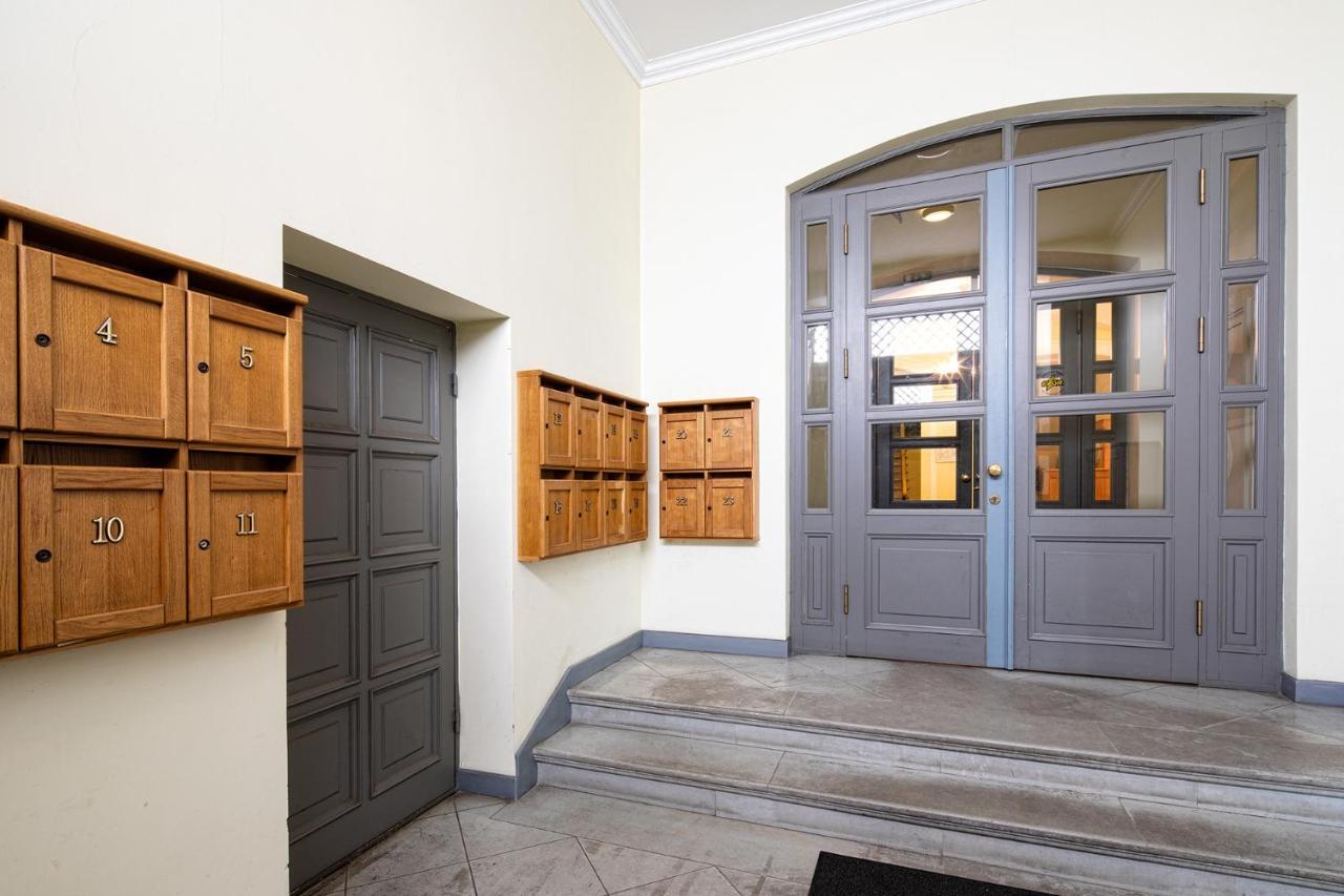 Dzīvoklis Old Two Floor Palasta Loft With River View